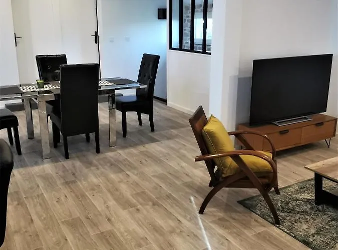 Loft 90m2 - Confort Lejlighed *